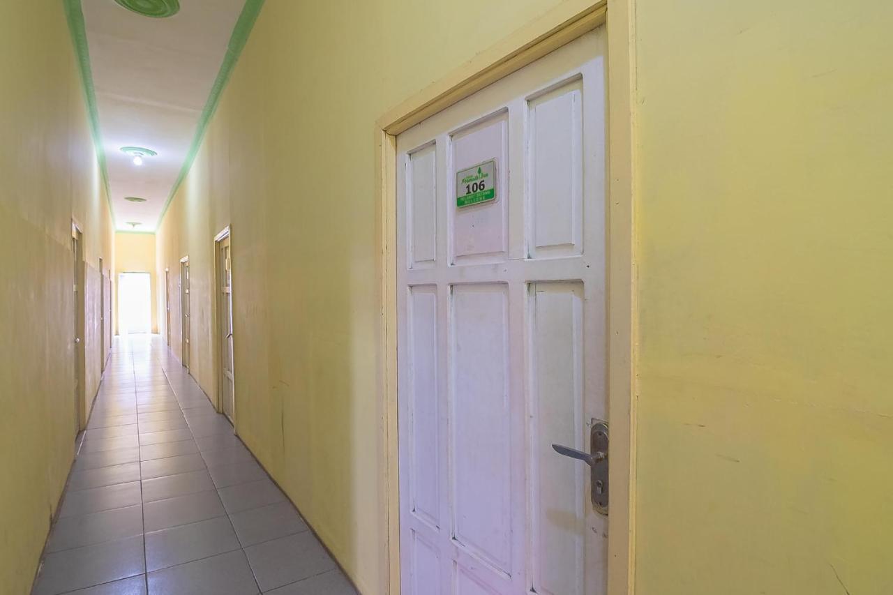 Reddoorz Syariah At Jalan Cilik Riwut Kapuas Hotel Kualakapuas Екстериор снимка